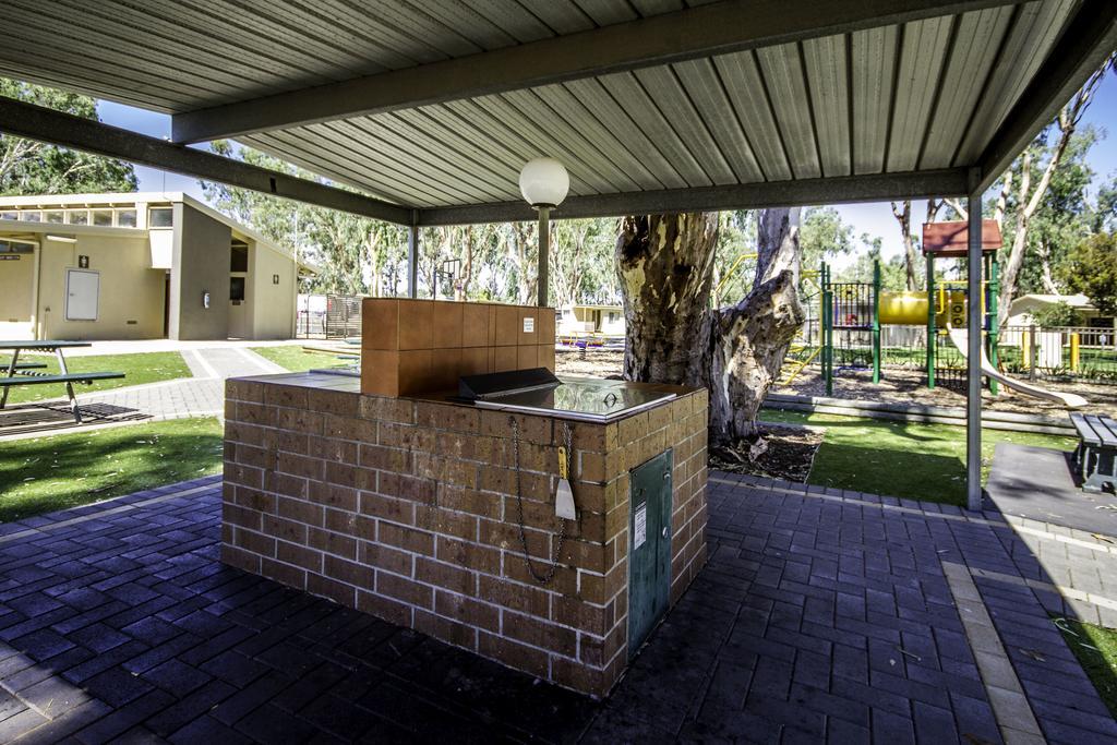 Big4 Mannum Holiday Park Екстериор снимка